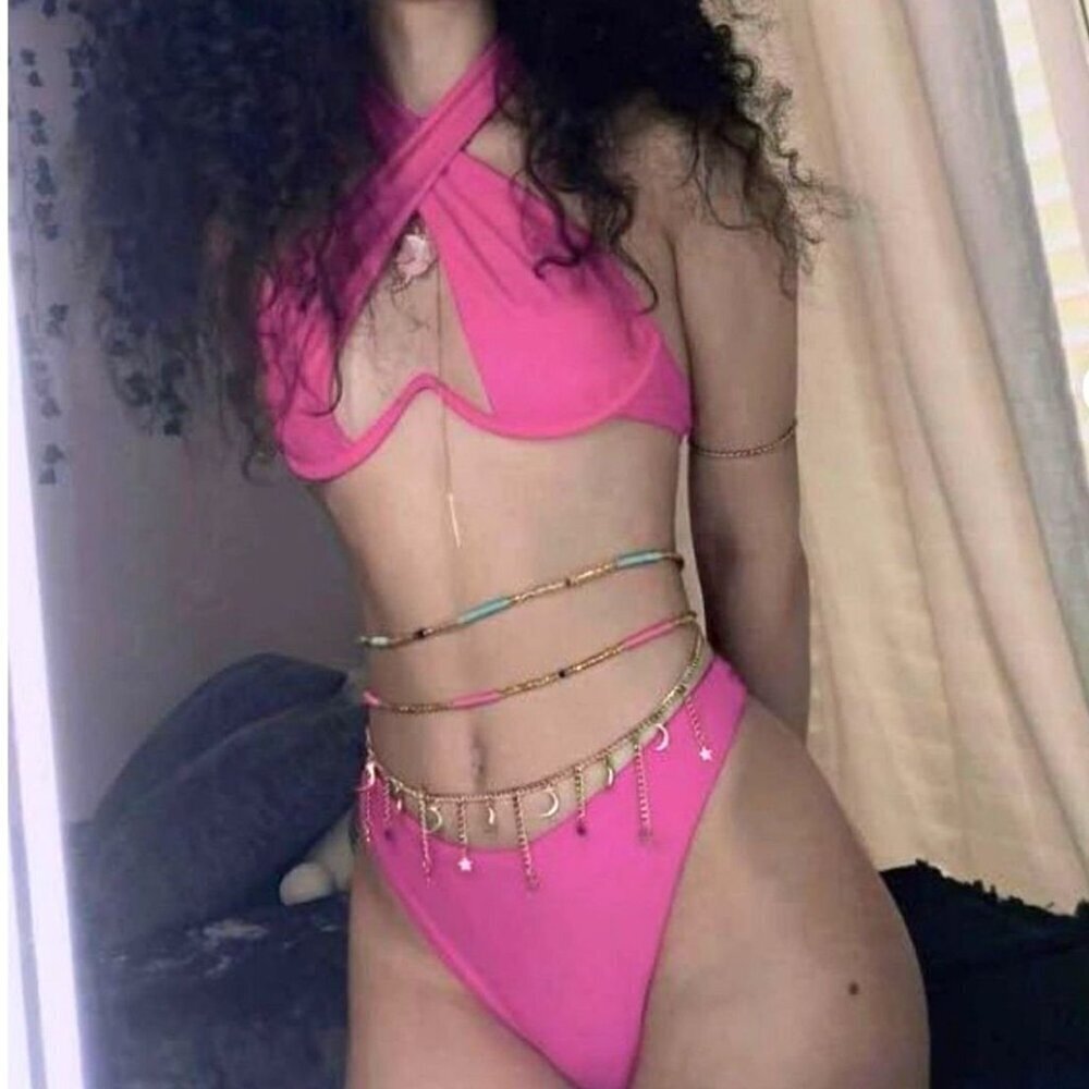 Sexy Pink Cute Underwire Cutout Halter Bikini Swimsuit Set Suit 2 Piece